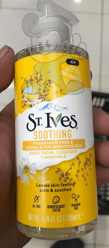 St. Ives Soothing Daily Facial Cleanser Chamomile 200Ml Beauty