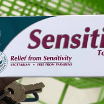 Himalaya Herbals Sensitive Toothpaste (3 X 100G) Beauty