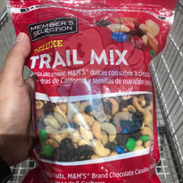 Members Selection Deluxe Trail Mix 40Oz. Groceries